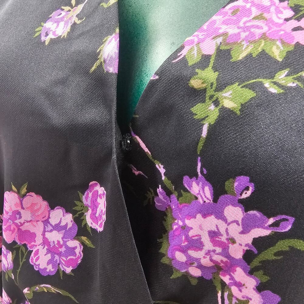 NEW LEYDEN Black Floral Satin Ruched Wrap Dress Short Sleeve Size S 3371 - Picture 7 of 14